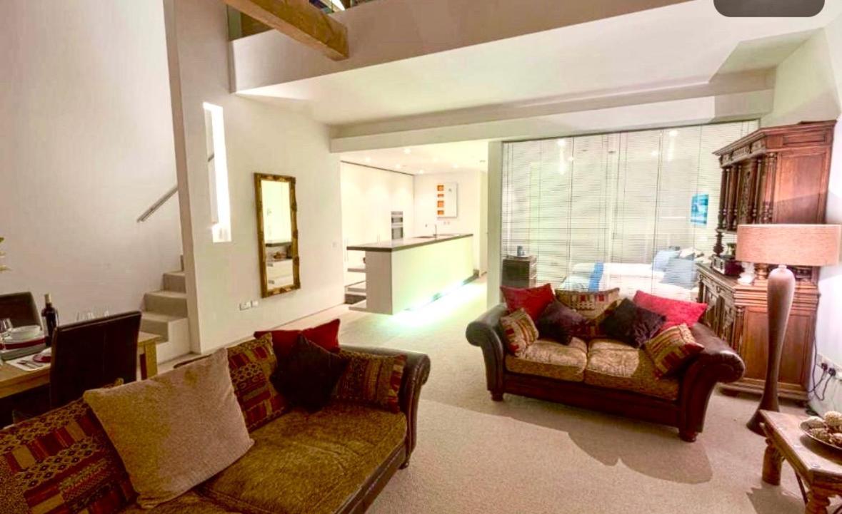 Royal William Yard Apartments - Large And Luxurious With Free Parking プリマス エクステリア 写真