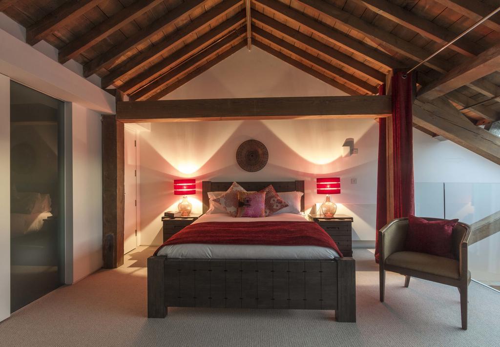 Royal William Yard Apartments - Large And Luxurious With Free Parking プリマス 部屋 写真
